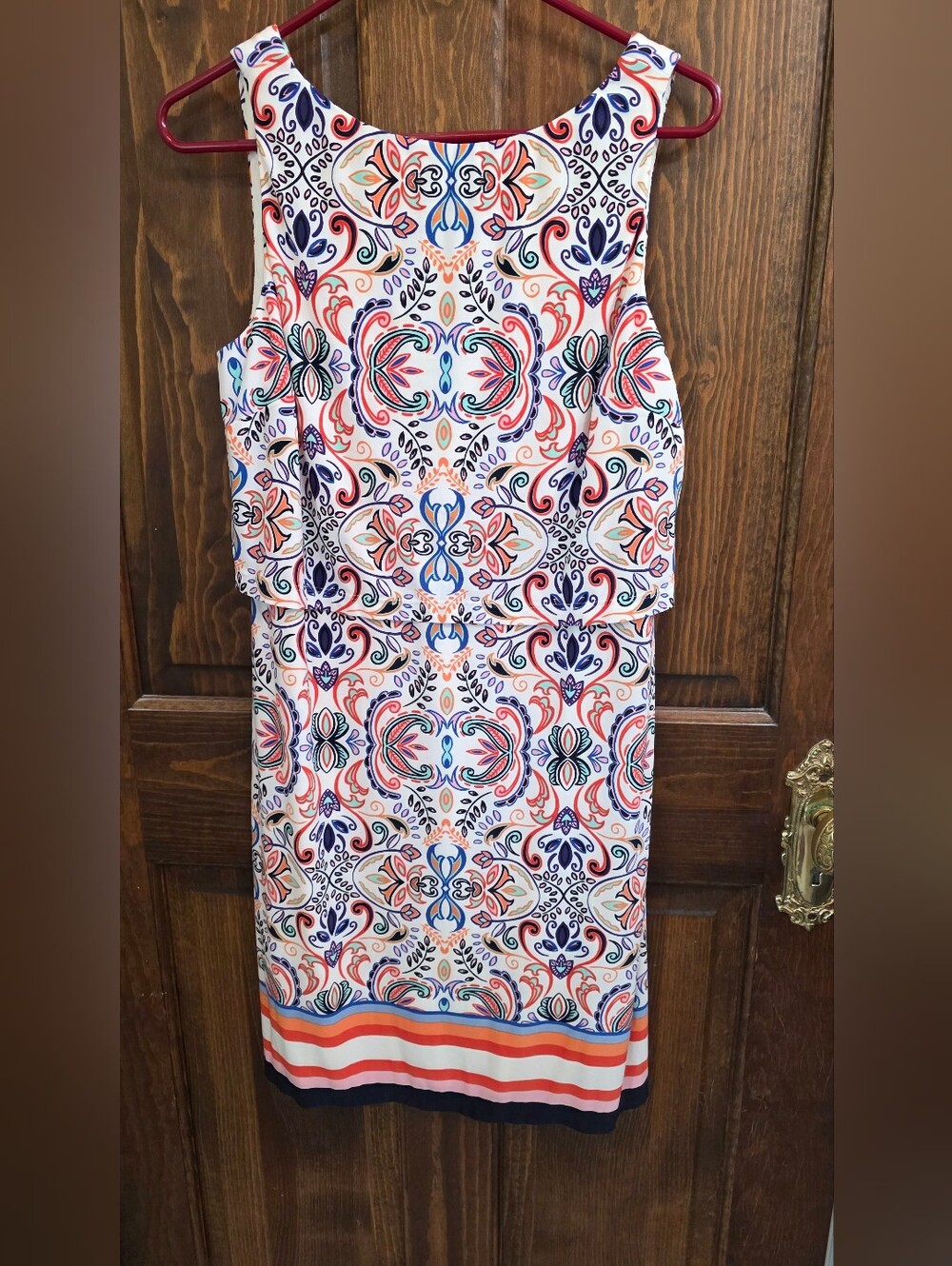 Vince Camuto White Multicolor Printed Sleeveless Sheath Dress